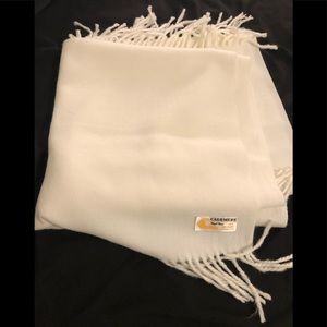 cashmere scarf with fringe